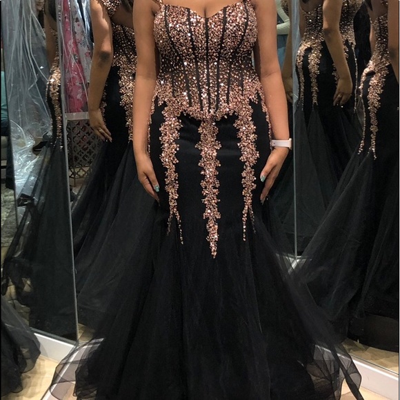 Prom/Pageant Dress - Picture 2 of 3